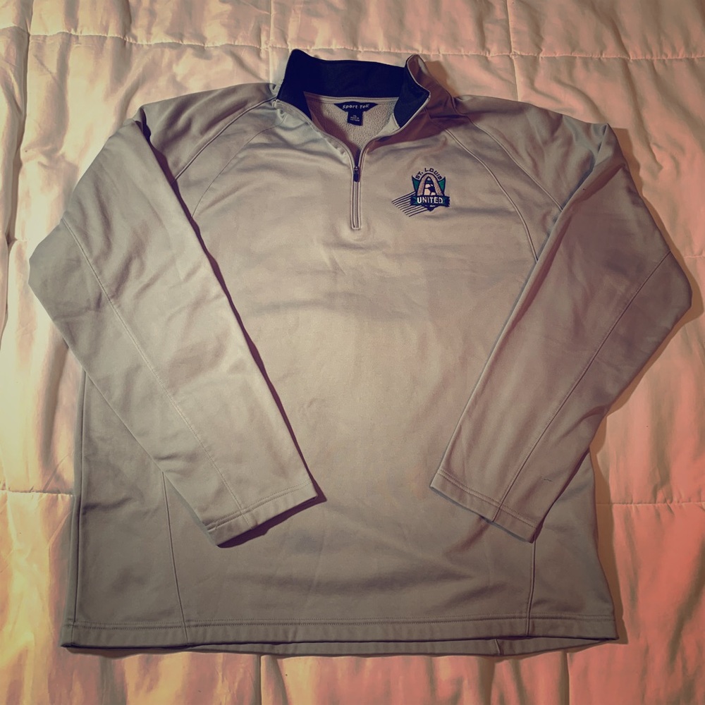 St Louis United Soccer Pullover Size XL